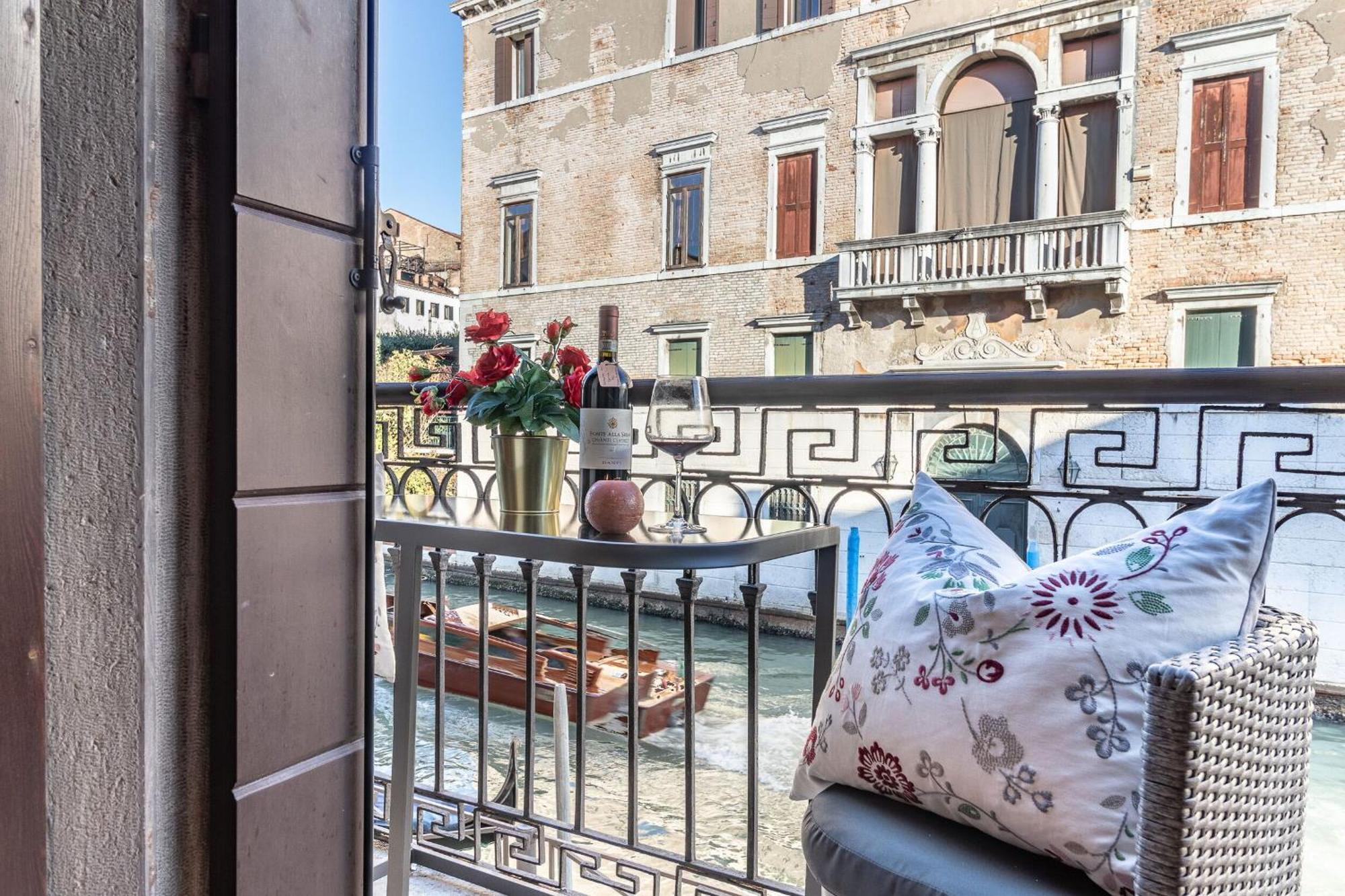 Italian Experience-riva Degli Schiavoni Boutique Appartement *